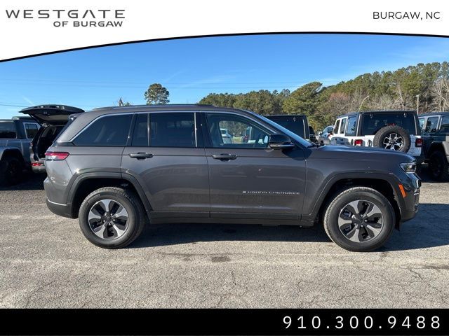 2022 Jeep Grand Cherokee 4xe Base