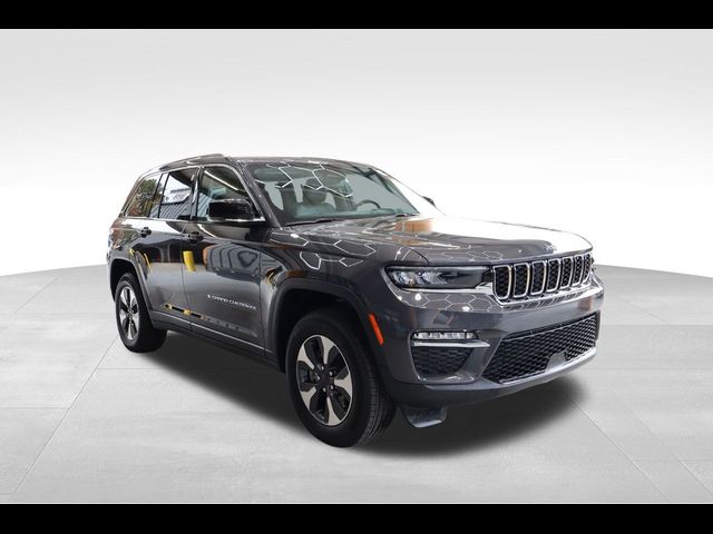 2022 Jeep Grand Cherokee 4xe Base