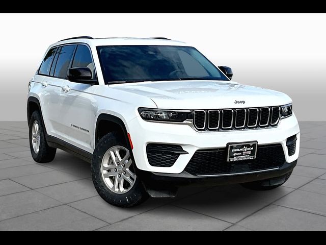 2022 Jeep Grand Cherokee Laredo