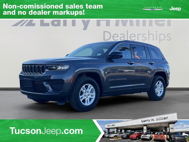 2022 Jeep Grand Cherokee Laredo