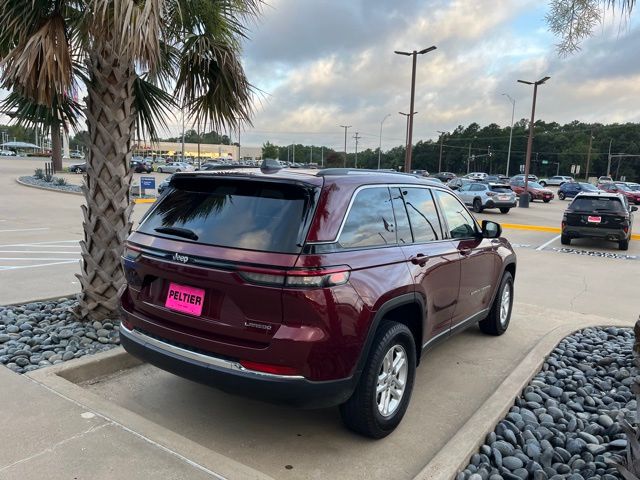 2022 Jeep Grand Cherokee Laredo