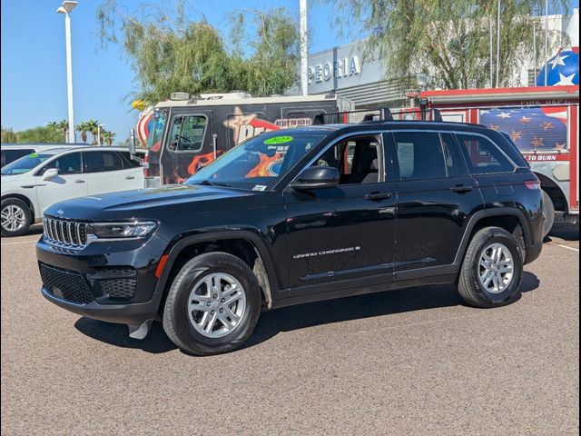 2022 Jeep Grand Cherokee Laredo