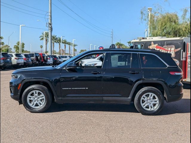 2022 Jeep Grand Cherokee Laredo