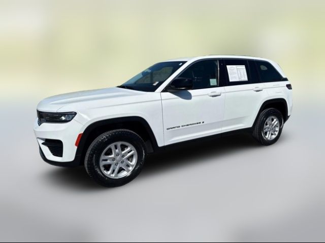 2022 Jeep Grand Cherokee Laredo