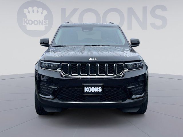 2022 Jeep Grand Cherokee Laredo