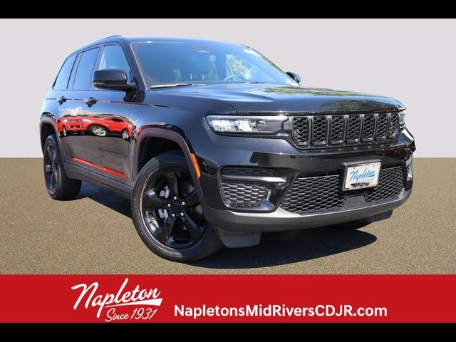 2022 Jeep Grand Cherokee Altitude