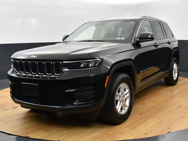 2022 Jeep Grand Cherokee Laredo