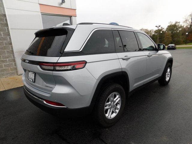 2022 Jeep Grand Cherokee Laredo