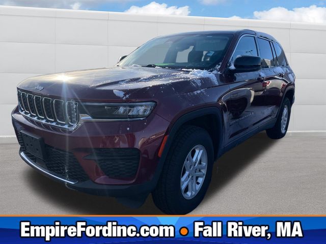 2022 Jeep Grand Cherokee Laredo