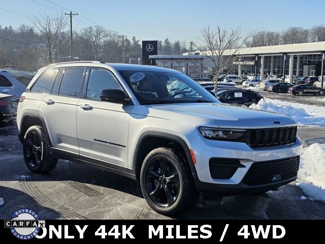 2022 Jeep Grand Cherokee Altitude