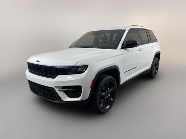 2022 Jeep Grand Cherokee Altitude