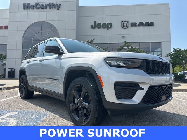 2022 Jeep Grand Cherokee Altitude