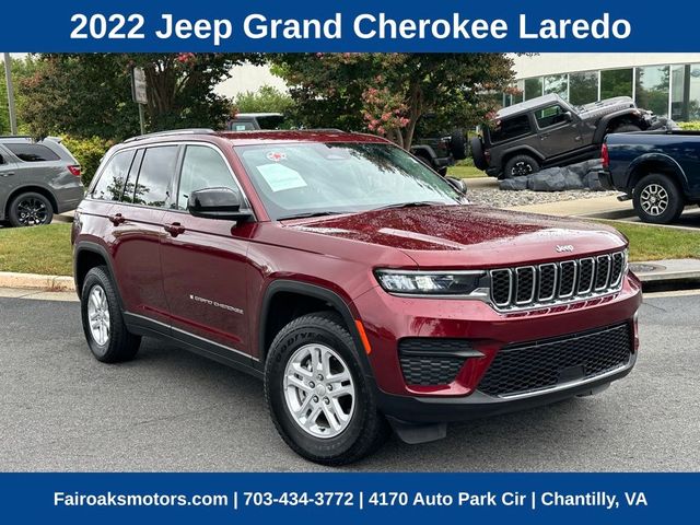 2022 Jeep Grand Cherokee Laredo