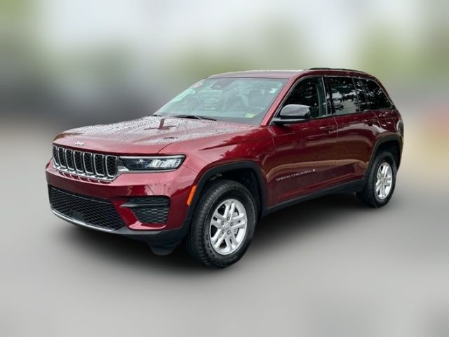 2022 Jeep Grand Cherokee Laredo