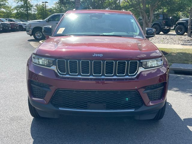 2022 Jeep Grand Cherokee Laredo