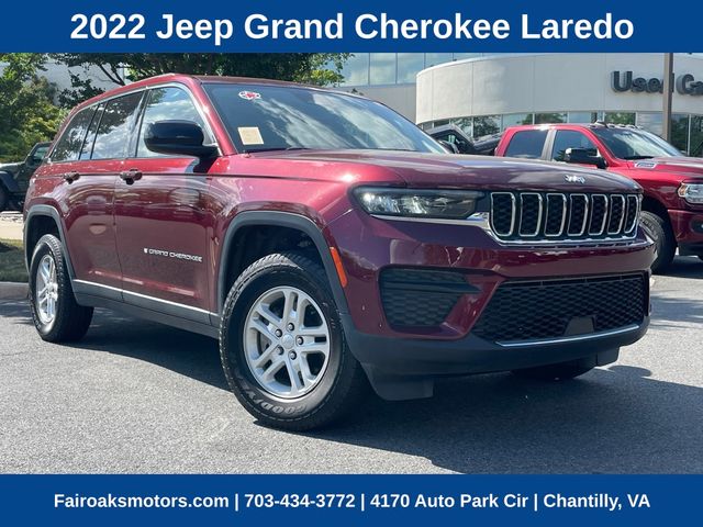 2022 Jeep Grand Cherokee Laredo