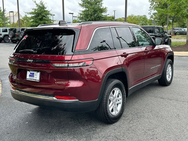 2022 Jeep Grand Cherokee Laredo