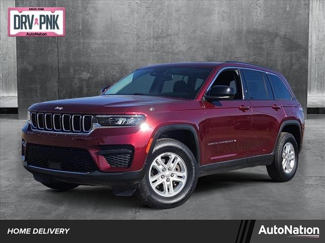 2022 Jeep Grand Cherokee Laredo