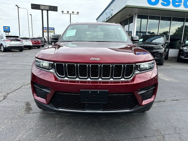 2022 Jeep Grand Cherokee Laredo