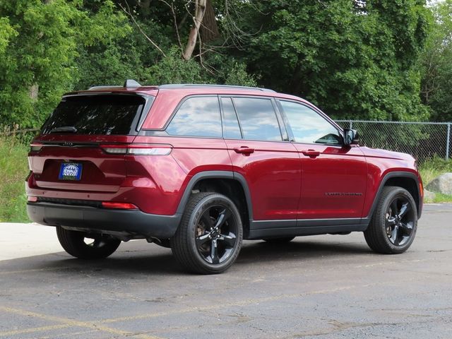 2022 Jeep Grand Cherokee Altitude