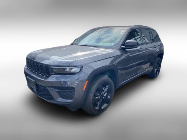 2022 Jeep Grand Cherokee Altitude