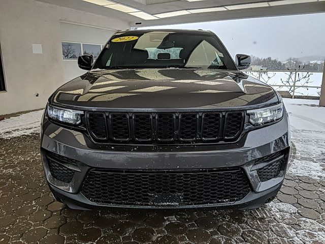 2022 Jeep Grand Cherokee Altitude