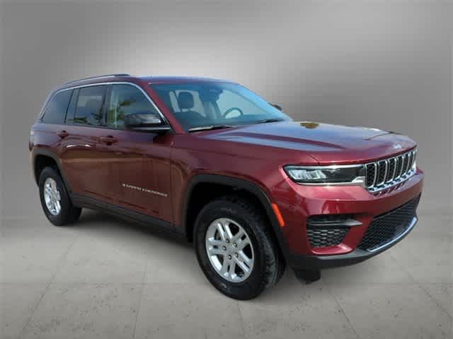 2022 Jeep Grand Cherokee Laredo