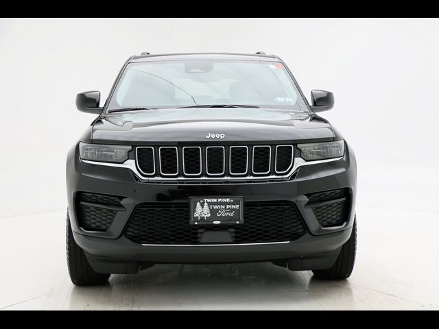 2022 Jeep Grand Cherokee Laredo