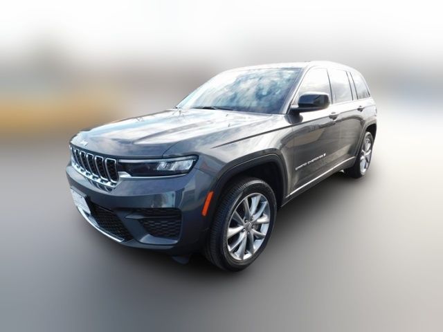 2022 Jeep Grand Cherokee Laredo