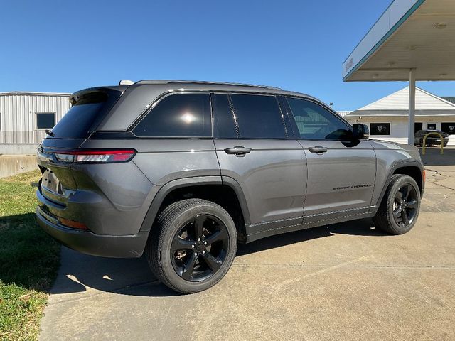 2022 Jeep Grand Cherokee Altitude