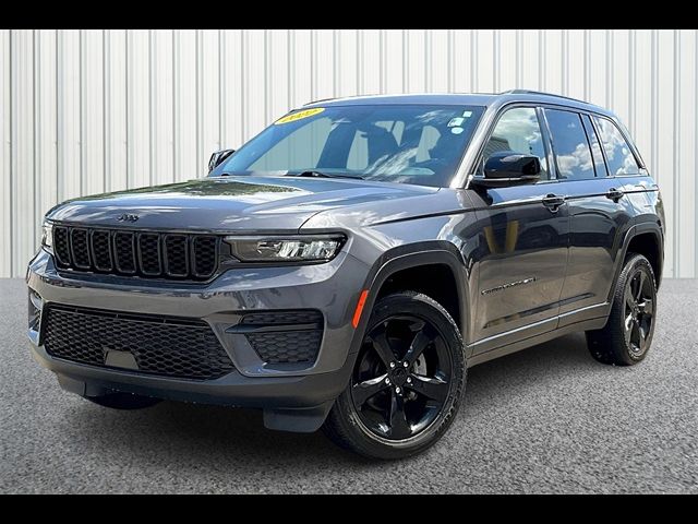 2022 Jeep Grand Cherokee Altitude