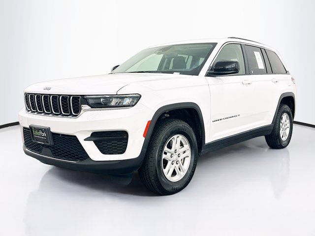 2022 Jeep Grand Cherokee Laredo