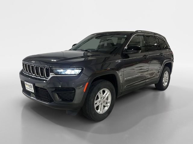 2022 Jeep Grand Cherokee Laredo