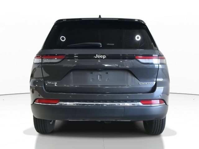 2022 Jeep Grand Cherokee Laredo