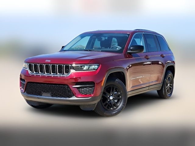 2022 Jeep Grand Cherokee Laredo