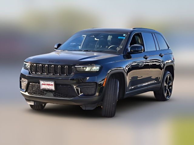 2022 Jeep Grand Cherokee Altitude