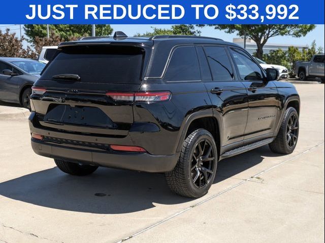 2022 Jeep Grand Cherokee Altitude