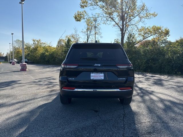 2022 Jeep Grand Cherokee Laredo