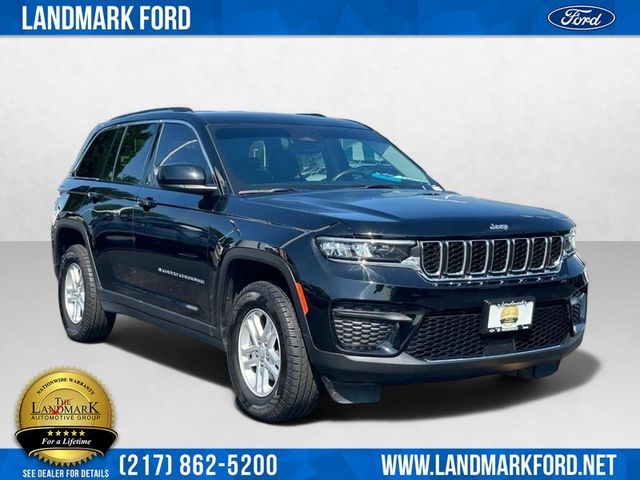 2022 Jeep Grand Cherokee Laredo