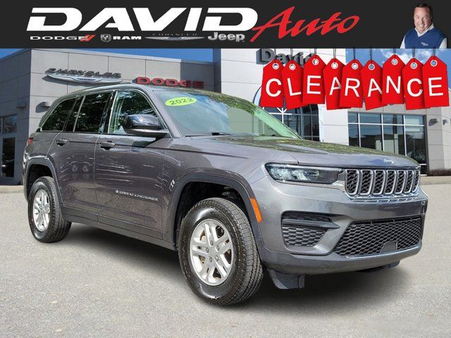 2022 Jeep Grand Cherokee Laredo