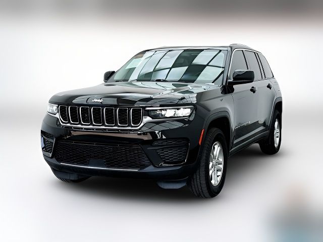 2022 Jeep Grand Cherokee Laredo