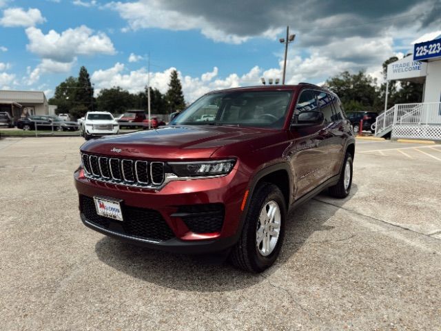 2022 Jeep Grand Cherokee Laredo