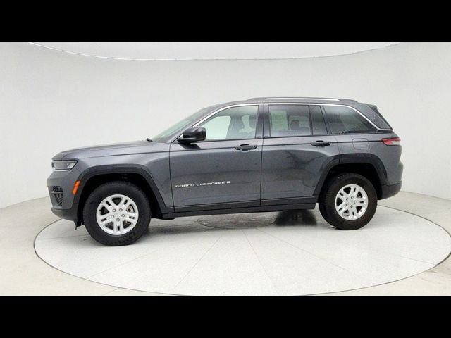 2022 Jeep Grand Cherokee Laredo