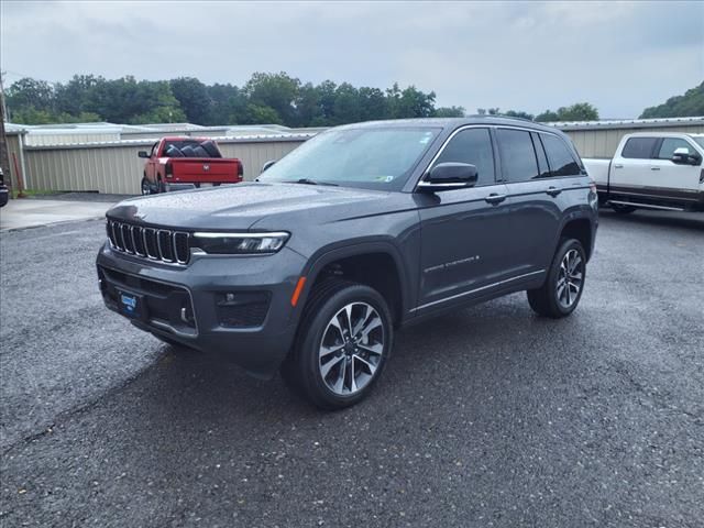 2022 Jeep Grand Cherokee Overland