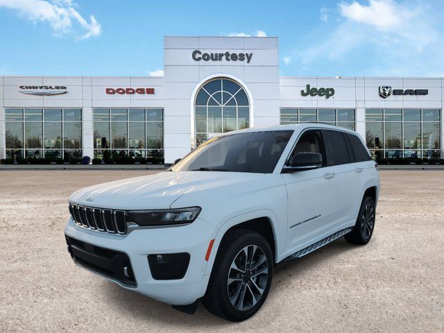 2022 Jeep Grand Cherokee Overland