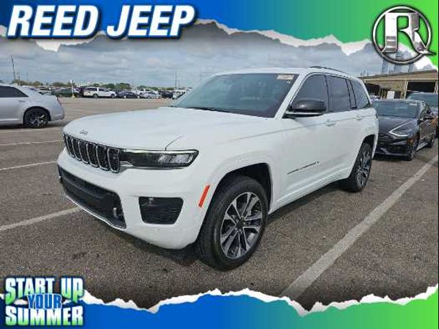 2022 Jeep Grand Cherokee Overland