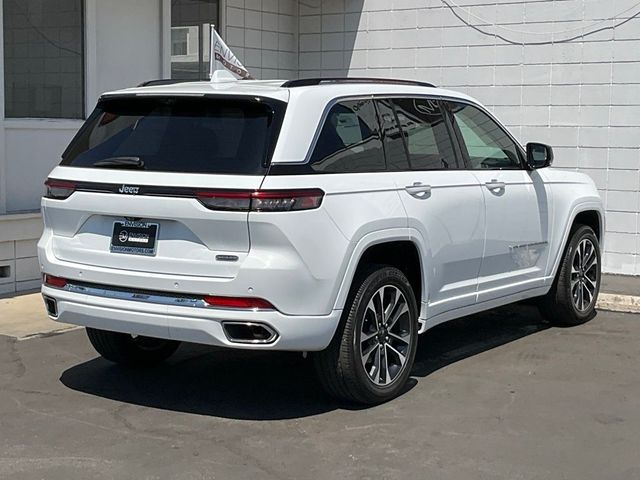 2022 Jeep Grand Cherokee Overland