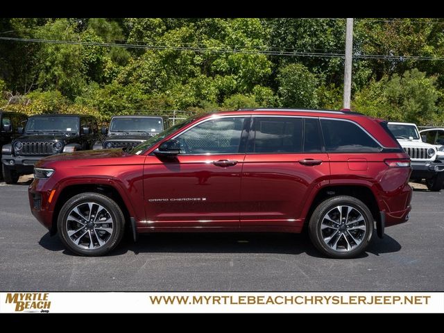 2022 Jeep Grand Cherokee Overland