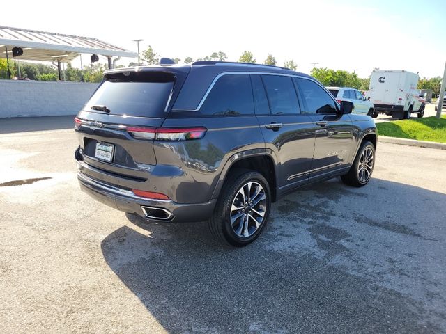 2022 Jeep Grand Cherokee Overland