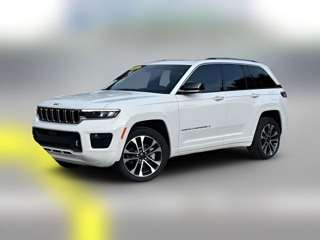 2022 Jeep Grand Cherokee Overland